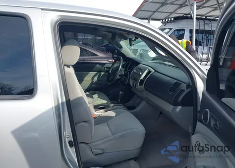 2007 Toyota Tacoma Prerunner V6 из США, поврежденный, VIN 3TMJU62N77M031242